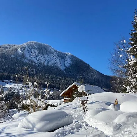Waldhuette Glueck Auf Nötsch bei Bleiberg