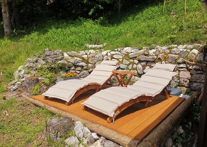 Waldhuette Glueck Auf *